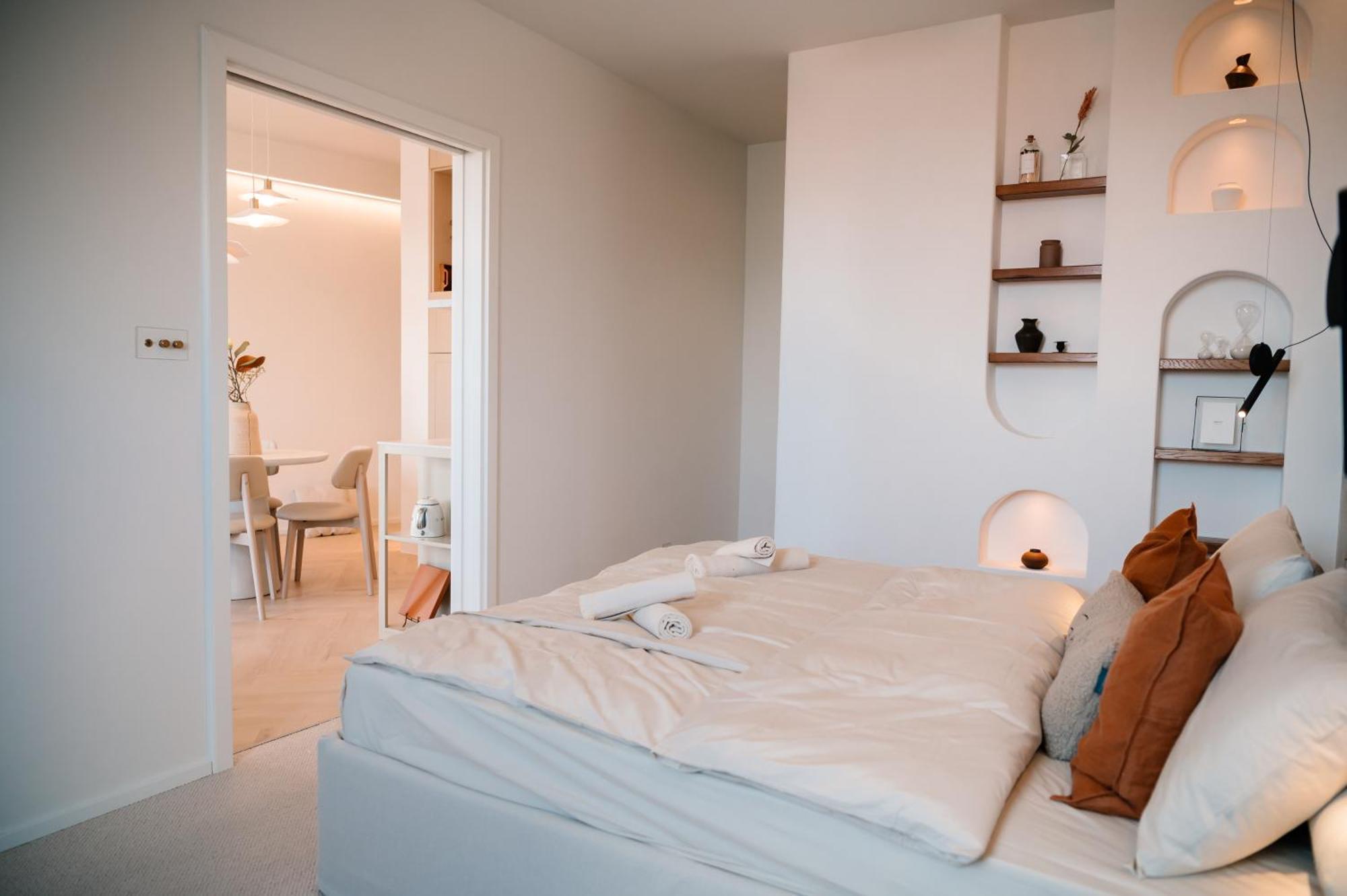 New Design Top-class Next To The Castle-free Parking-terrace Apartman